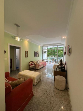 Apartamento Pé na Areia Guarujá Pitangueiras